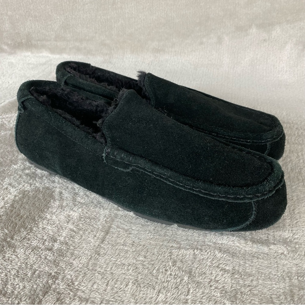 Koolaburra by UGG Tipton Shoes Mens Size 9 Suede Moccasin Slippers Loafer